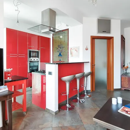 Italianway Easy - Monza 43a Apartment *